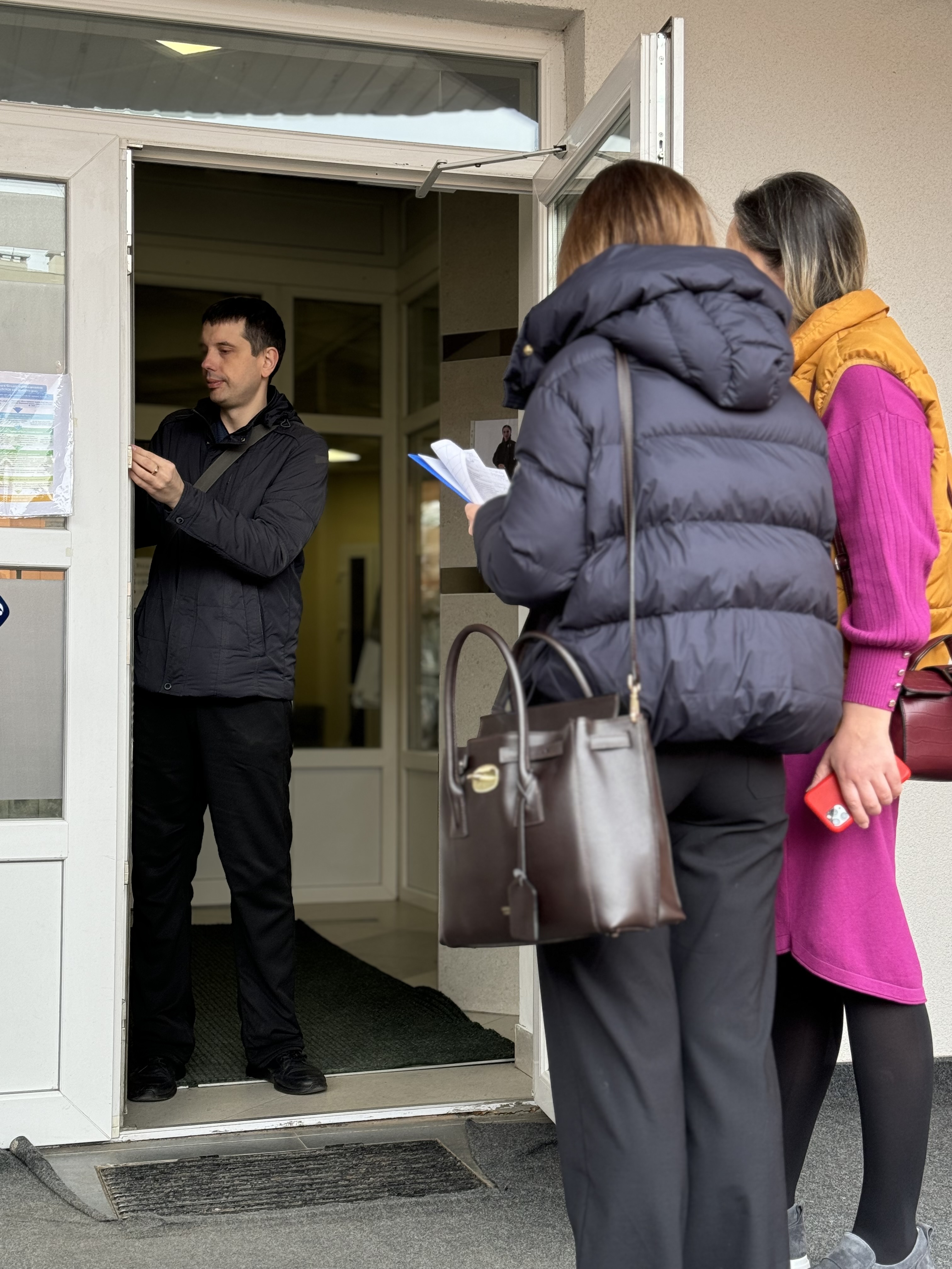 Перевірка вхідної групи у гімназії