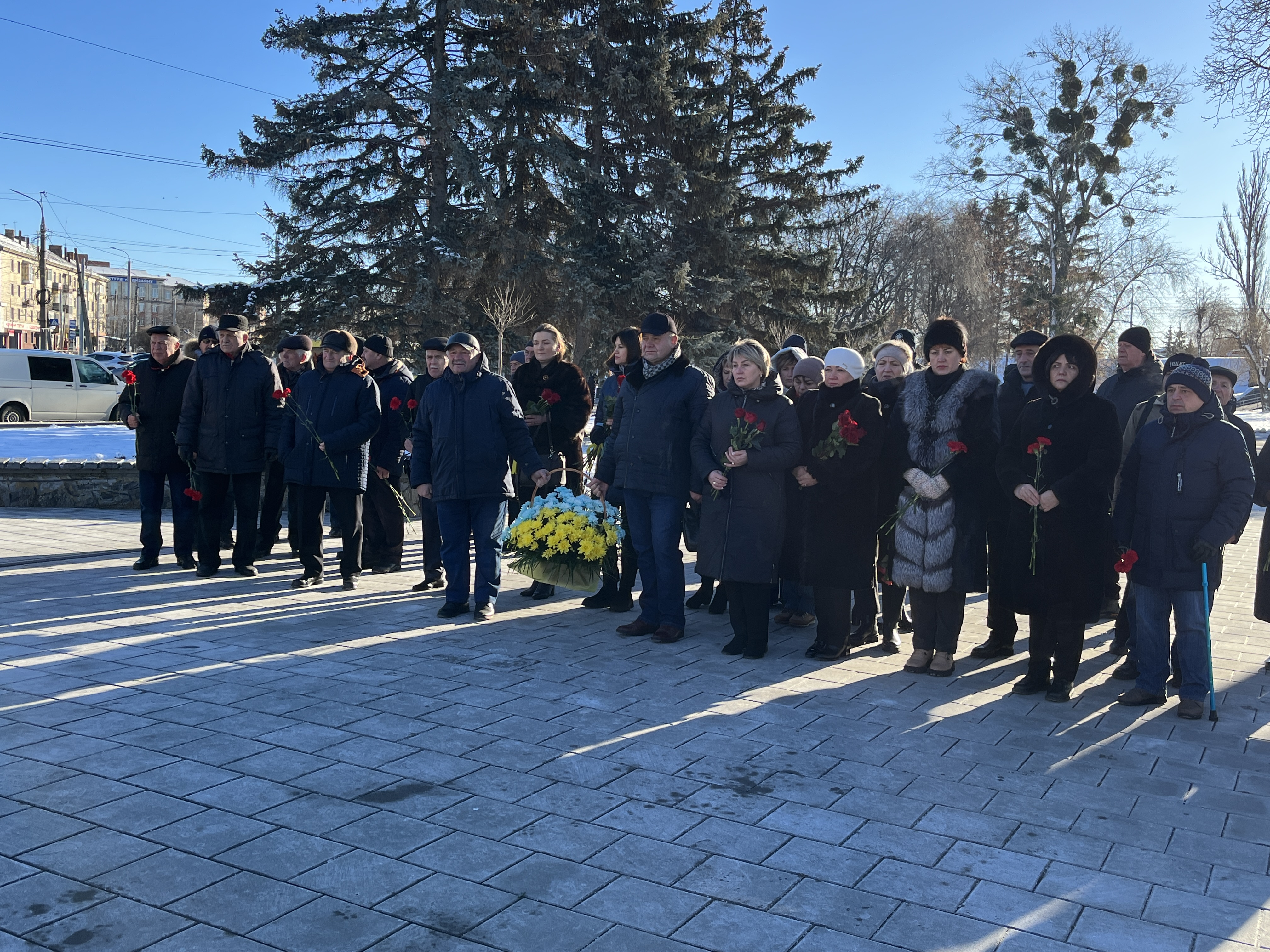 Учасники покладання